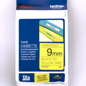 Brother TZE-621 tape 9mm x 8m: black on yellow laminated