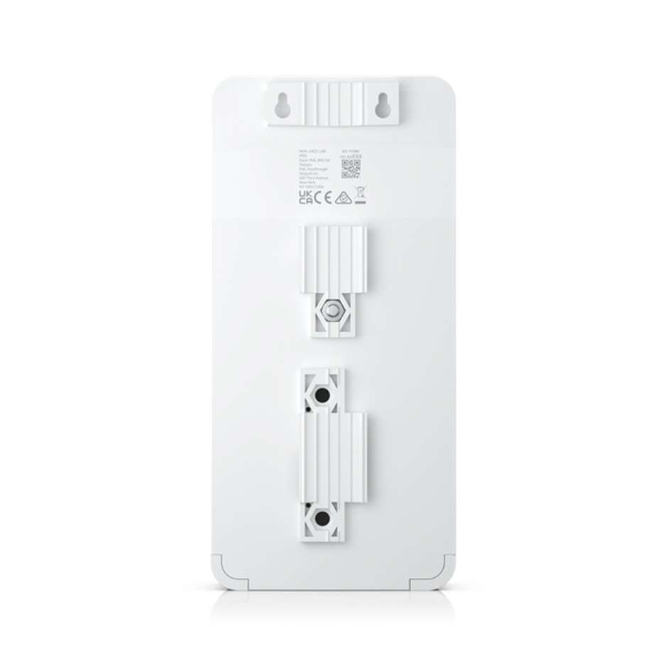 Ubiquiti UniFi Long-Range Ethernet Repeater, Receives PoE/PoE+, Offers Passthrough PoE Output, PoE Connections Up to 1 km, Incl 2Yr Warr